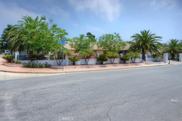21332 Silver Spur Ln, Wildomar, CA 92595 - view of obstructed view of property
