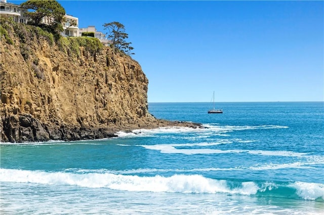 2460 Monaco Dr, Laguna Beach, CA 92651 - water view
