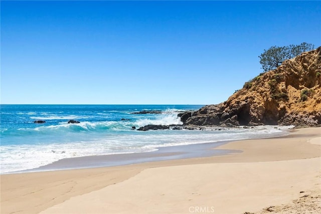2460 Monaco Dr, Laguna Beach, CA 92651 - water view featuring local beach