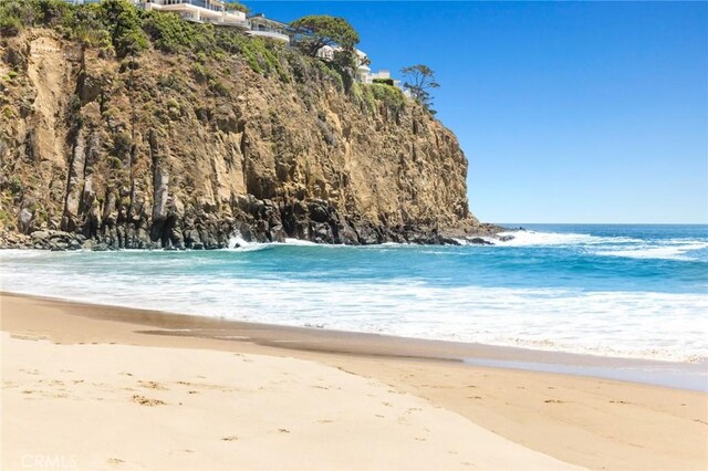 2460 Monaco Dr, Laguna Beach, CA 92651 - water view featuring local beach