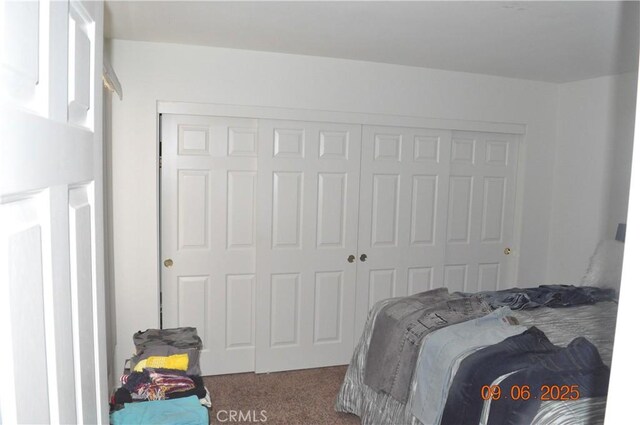 11584 Oak St, Apple Valley, CA 92308 - bedroom featuring carpet and a closet