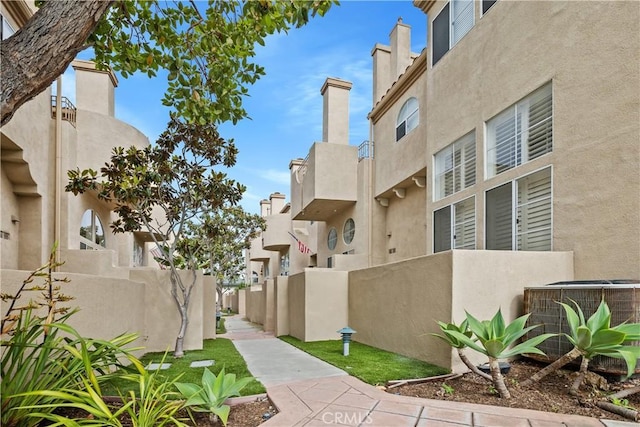 8308 Atlanta Ave Unit 101, Huntington Beach, CA 92646 - view of home's community