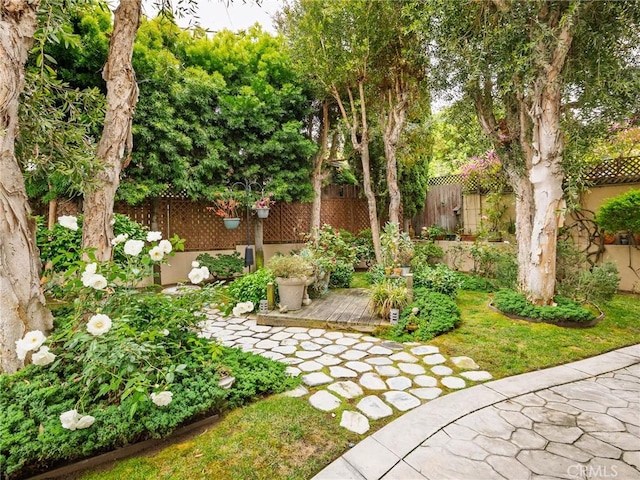 120 Via Alameda, Redondo Beach, CA 90277 - view of fenced backyard