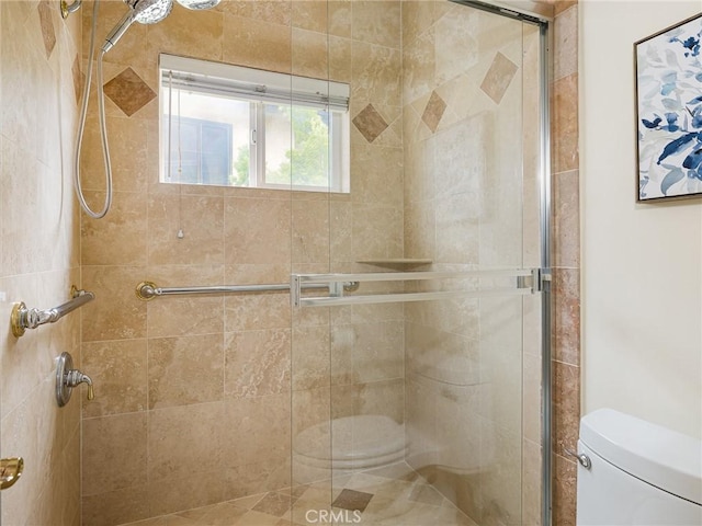 120 Via Alameda, Redondo Beach, CA 90277 - full bath with toilet and a shower stall