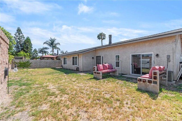 1257 N Brookhurst St, Anaheim, CA 92801 - view of yard