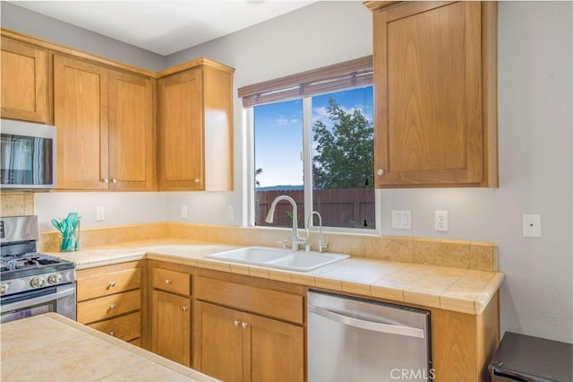 3822 Jupiter Ave, Lompoc, CA 93436 - kitchen with stainless steel appliances and a sink