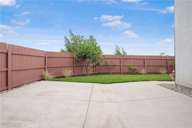 3822 Jupiter Ave, Lompoc, CA 93436 - fenced backyard featuring a patio