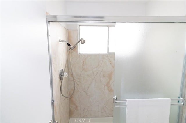 910 Kittery Way, Pinole, CA 94564 - bathroom featuring a marble finish shower