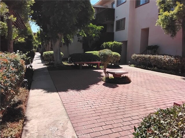 5414 Newcastle Ave Unit 7, Encino, CA 91316 - surrounding community