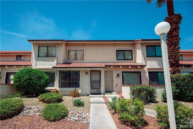 60545 Montecito Dr Unit 5, Palm Springs, CA 92264 - view of multi unit property