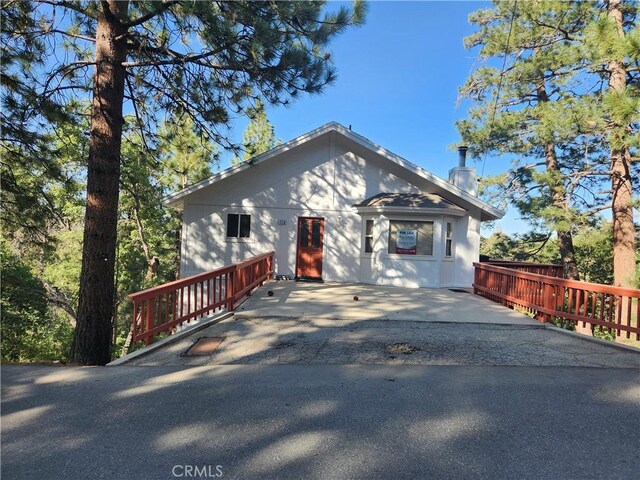 530 Villa Grove Ave, Big Bear City, CA 92314 - photo 5