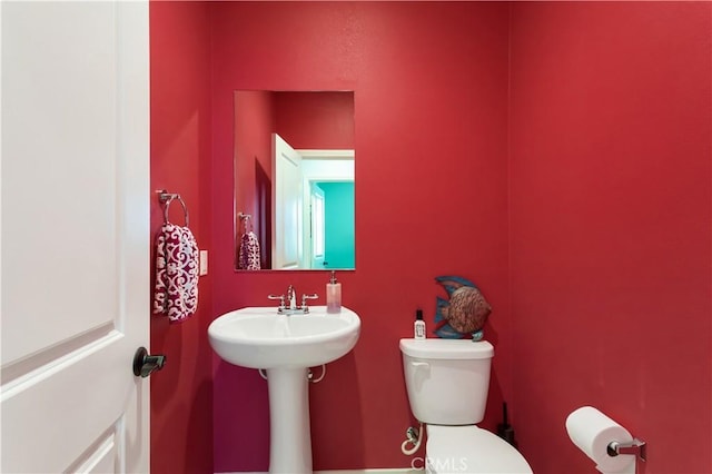 34901 Limecrest Pl, Murrieta, CA 92563 - bathroom with toilet