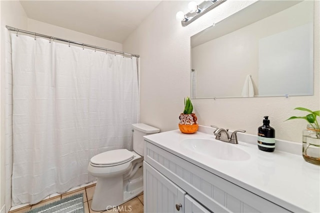 910 W 26th St Unit 3, San Pedro, CA 90731 - full bathroom featuring vanity, tile patterned floors, and a shower with shower curtain