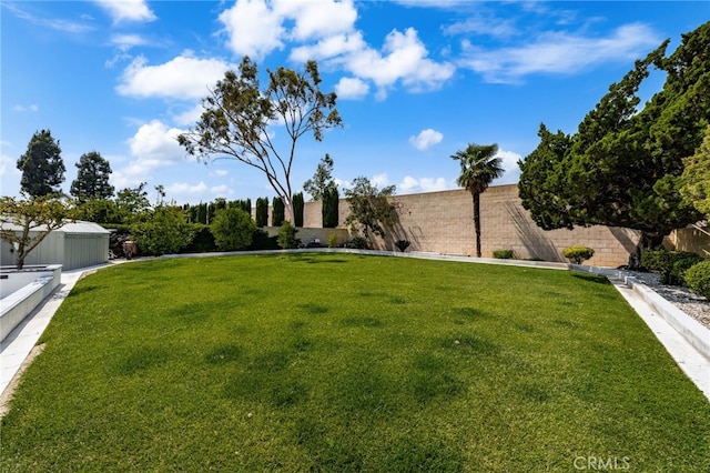 1938 N Quince Way, Upland, CA 91784 - view of yard