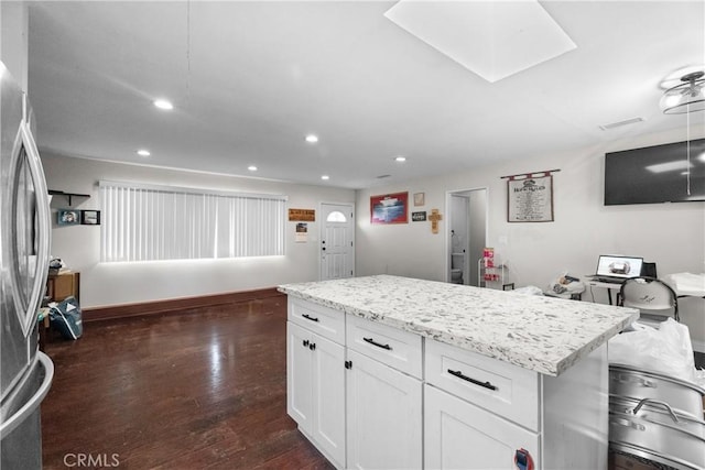14571 Yucca Cir, Huntington Beach, CA 92647 - photo 7
