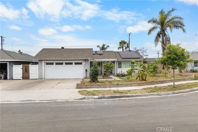 14571 Yucca Cir, Huntington Beach, CA 92647 - photo 2