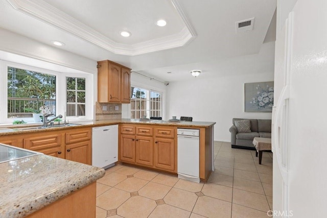59 Carriage Hill Ln, Laguna Hills, CA 92653 - photo 8