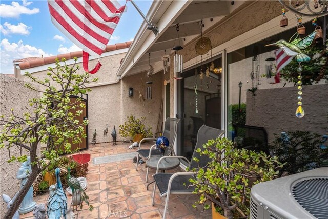 46 Lincoln Ct, Buena Park, CA 90620 - view of patio / terrace featuring central air condition unit