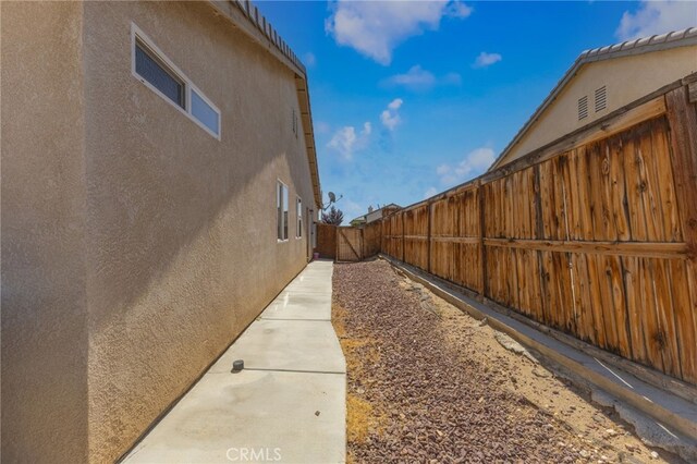 13772 Brynwood St, Victorville, CA 92392 - photo 37