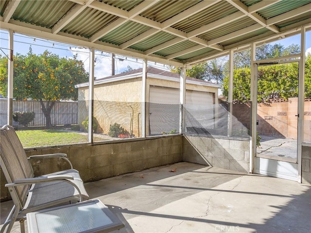 517 N Avon St, Burbank, CA 91505 - view of unfurnished sunroom
