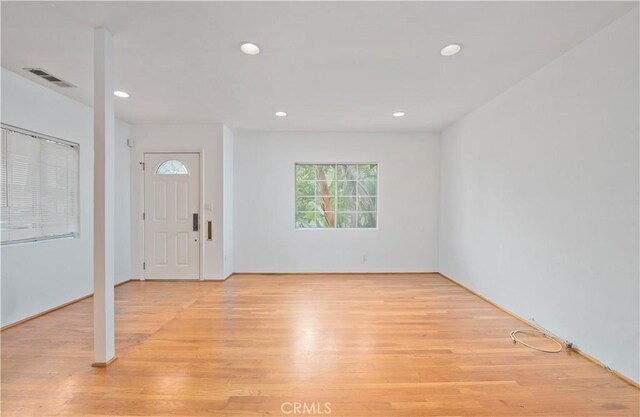 17420 Collins St, Encino, CA 91316 - photo 11