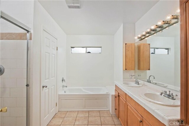 17420 Collins St, Encino, CA 91316 - photo 15