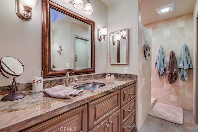 2209 W 25th St Unit 2, San Pedro, CA 90732 - bathroom with vanity and a tile shower