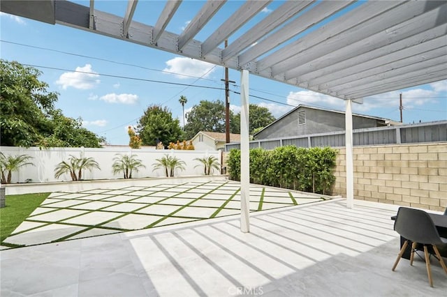 2227 N Lamer St, Burbank, CA 91504 - fenced backyard featuring a patio and a pergola