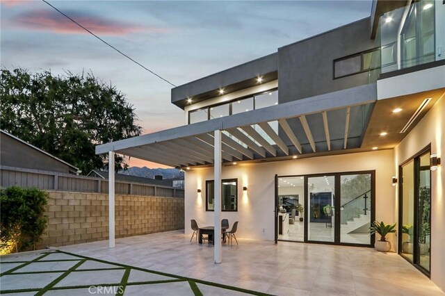 2227 N Lamer St, Burbank, CA 91504 - view of patio / terrace featuring outdoor dining space