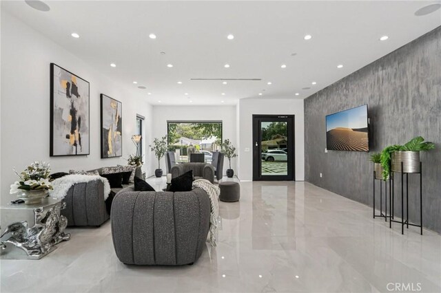 2227 N Lamer St, Burbank, CA 91504 - community lobby with recessed lighting