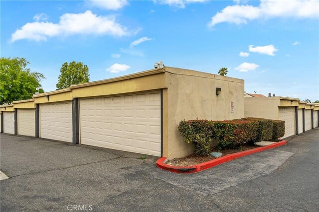 13115 Le Parc Unit 40, Chino Hills, CA 91709 - view of garage