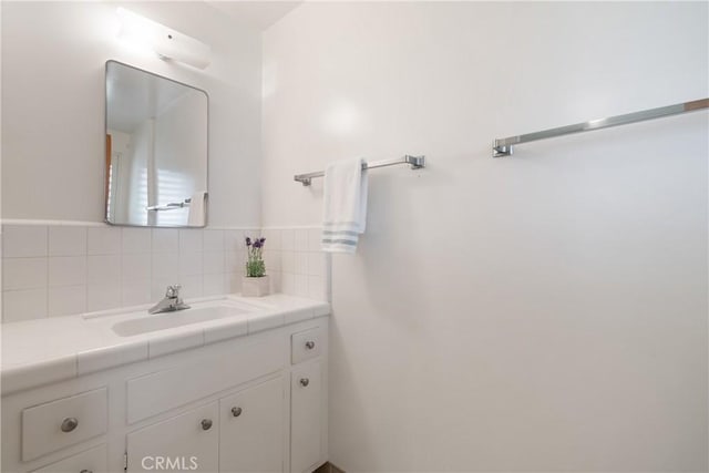 920 Wildrose, Brea, CA 92821 - bathroom with vanity and tasteful backsplash