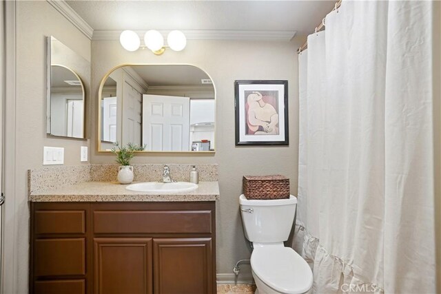 367 Caminito Barcelona, Chula Vista, CA 91914 - bathroom featuring vanity, ornamental molding, and curtained shower