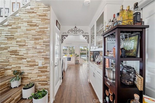 938 Amherst St, Corona, CA 92880 - corridor featuring dark wood-style floors