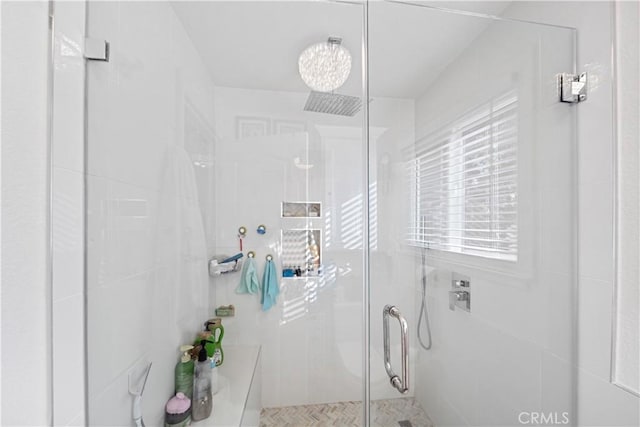 938 Amherst St, Corona, CA 92878 - bathroom with a shower stall