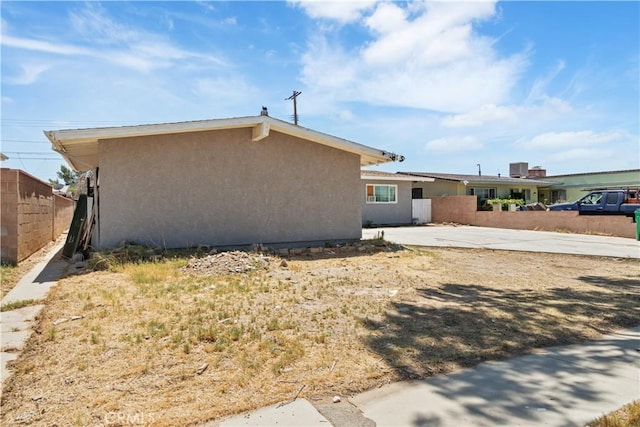 1126 W W Ave H6, Lancaster, CA 93534 - view of front facade with stucco siding