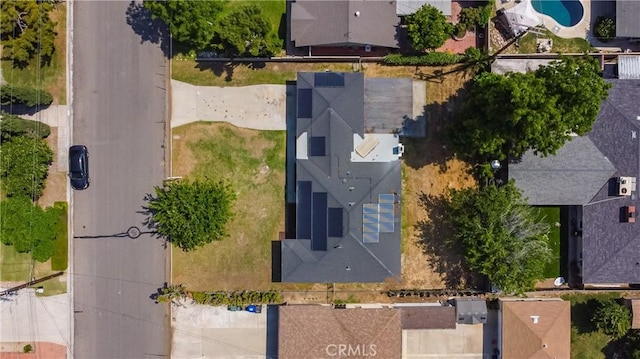 1151 Grand Ave, Colton, CA 92324 - bird's eye view of a pool area