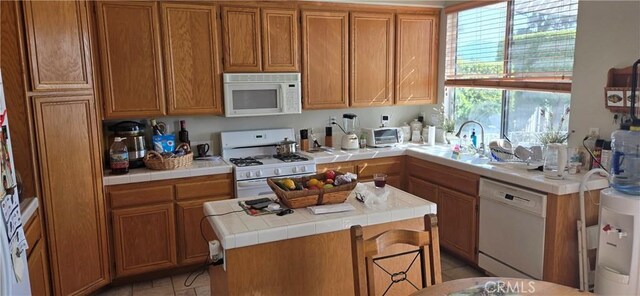 918 N Temescal Cir, Corona, CA 92879 - photo 8