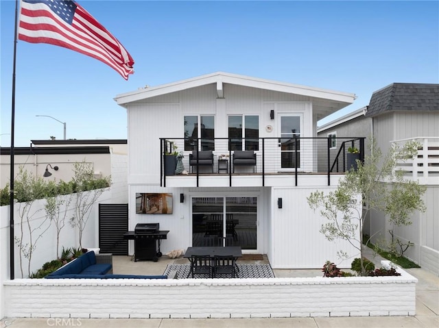 207 Colton St, Newport Beach, CA 92663 - photo 1