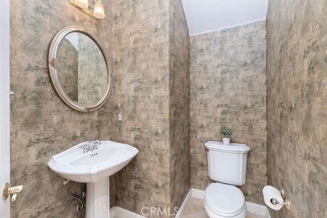 3264 Silver Maple Dr, Yorba Linda, CA 92886 - bathroom featuring toilet