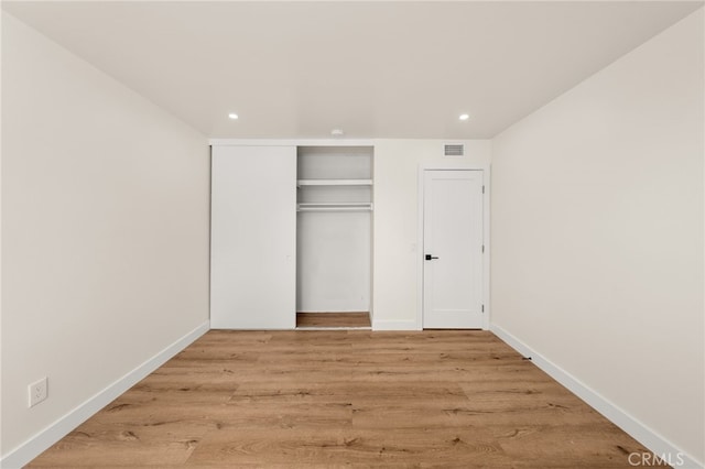 6880 Topaz St, Rancho Cucamonga, CA 91701 - unfurnished bedroom featuring light wood-style floors, recessed lighting, and a closet