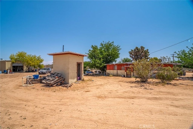 1676 Avalon Ave, Yucca Valley, CA 92284 - view of yard