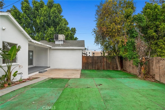 8856 Fullbright Ave, Winnetka, CA 91306 - view of yard featuring a patio area
