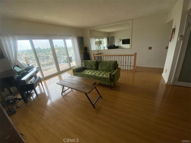 4940 La Calandria Way, Los Angeles, CA 90032 - photo 4