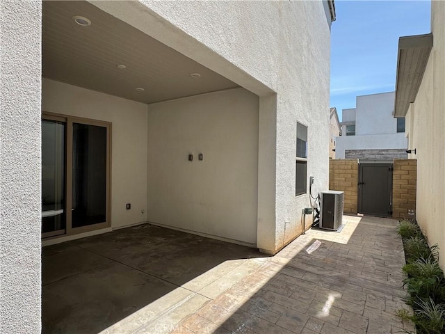158 Scale, Irvine, CA 92618 - view of patio / terrace with a gate