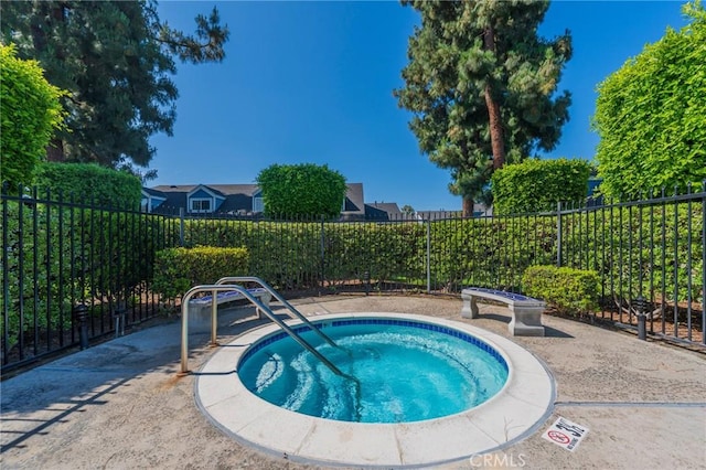 814 W Grondahl St Unit C, Covina, CA 91722 - photo 2
