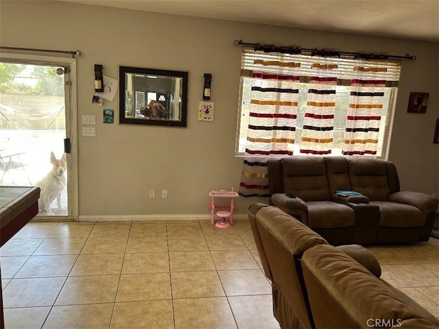 5825 Sky Lakes Ave, Bakersfield, CA 93313 - tiled living area with baseboards