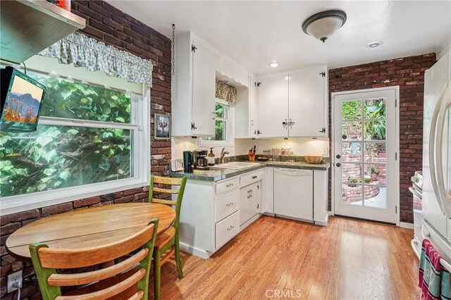 2735 Lytelle Pl, Los Angeles, CA 90065 - photo 6