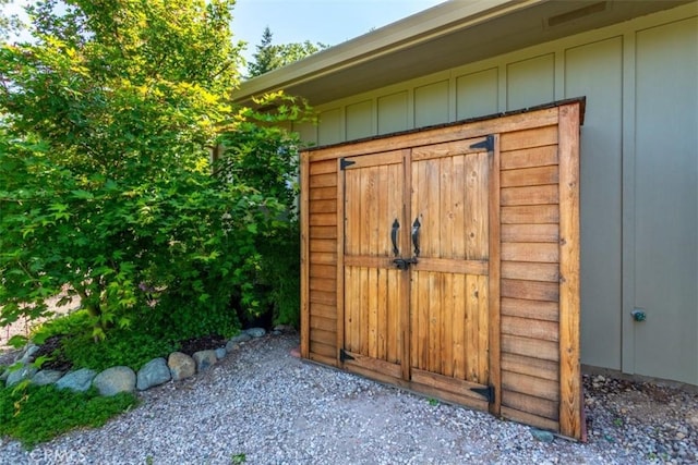 9116 Rocky Rd, Weed, CA 96094 - view of shed