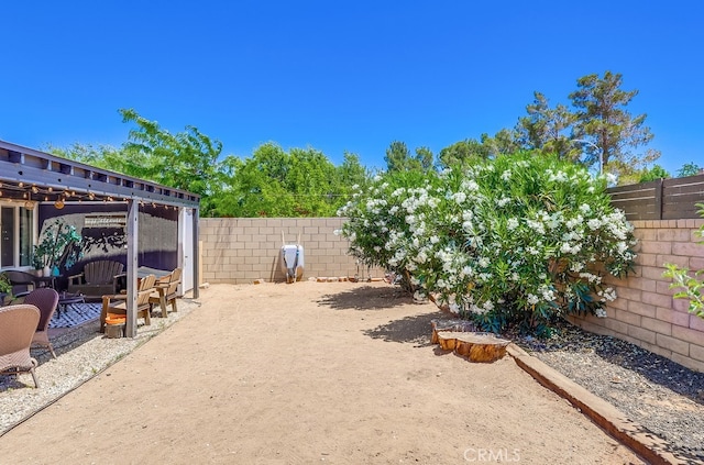 2846 Nandina Dr, Palmdale, CA 93550 - fenced backyard featuring a patio